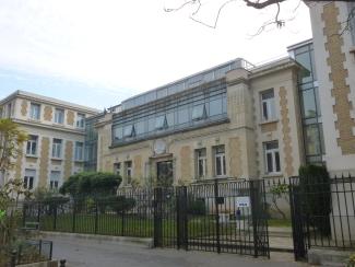 hôpital